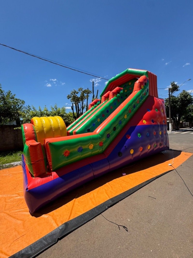 Médio Duplo com Piscina Lateral 2