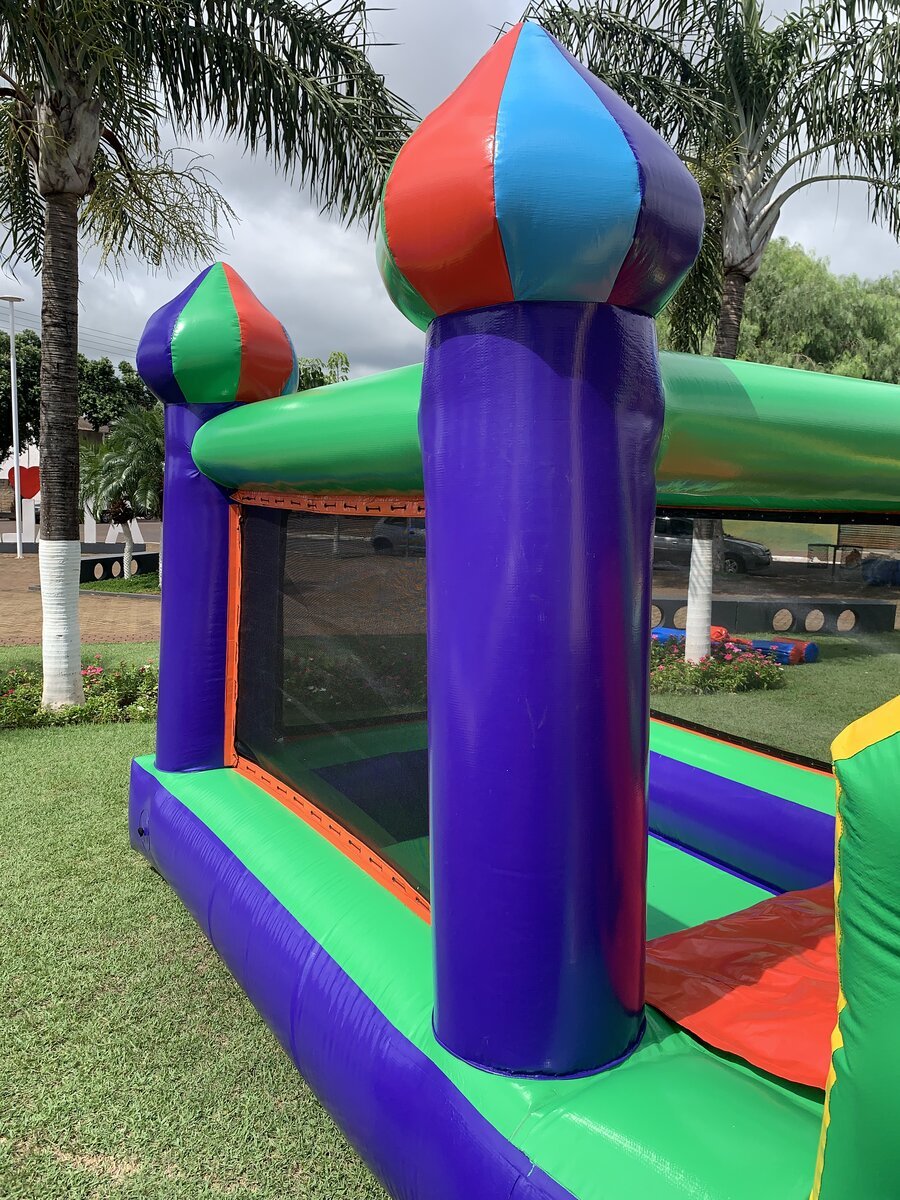 Mini com Piscina 8