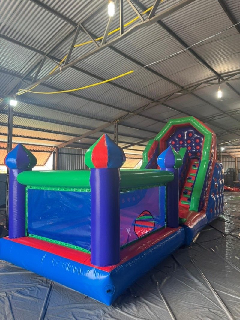 Premium com Piscina Removível 3