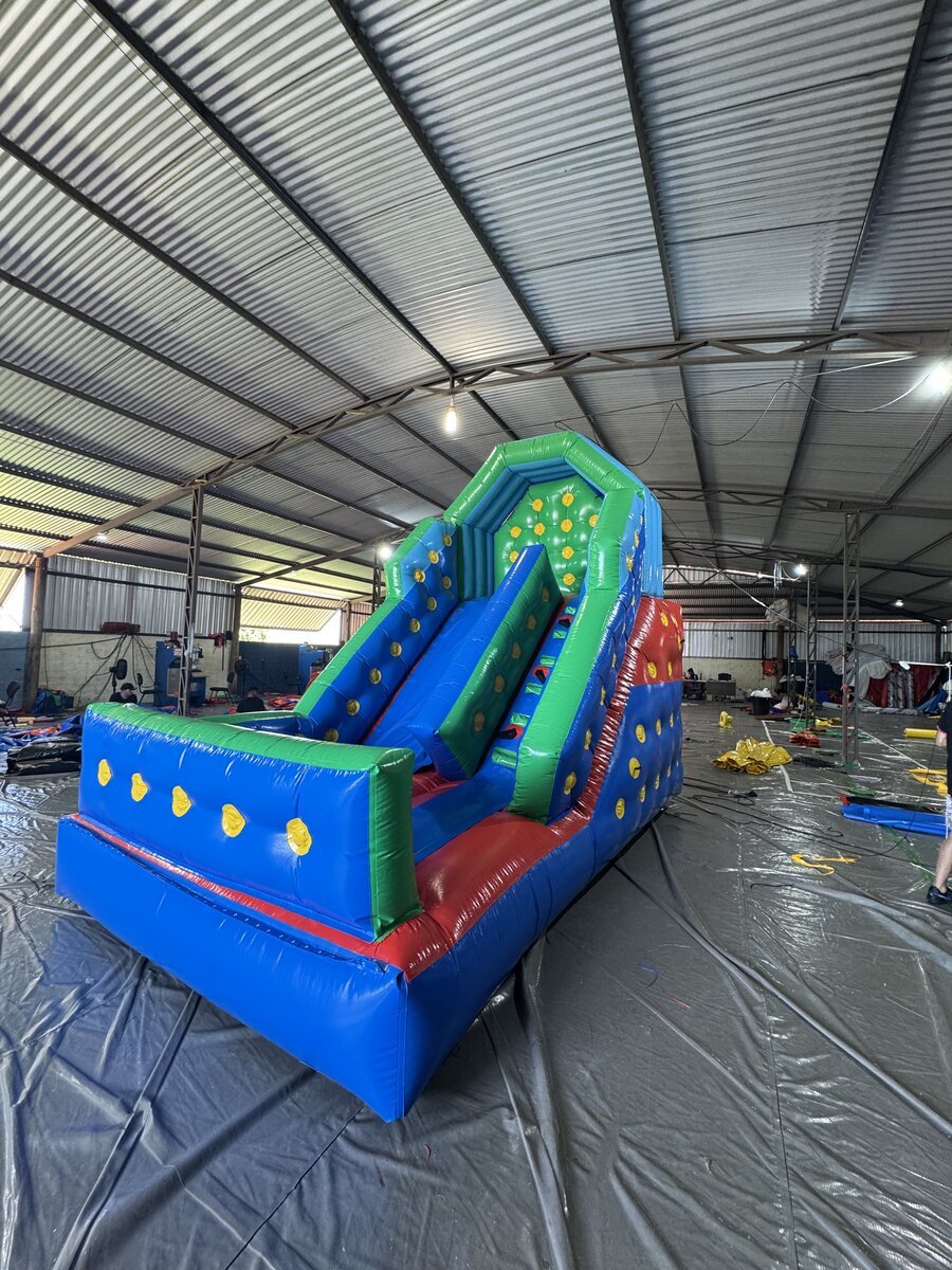 Premium Slide 4